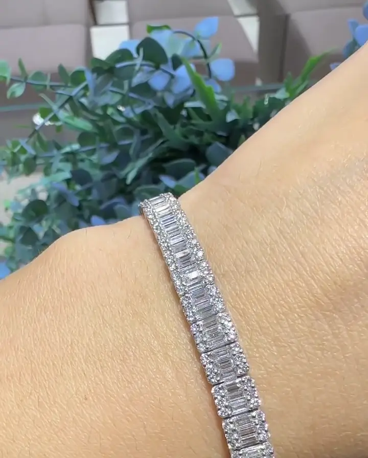Bileklikler: 7.59 ct Baget Pırlanta Bileklik