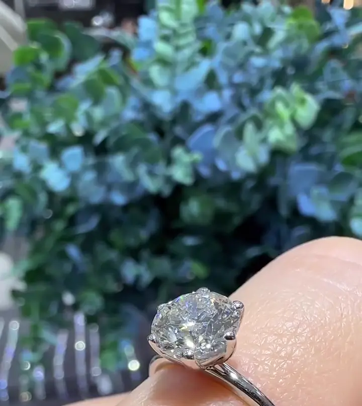 3.01 ct Tektaş Pırlanta Yüzük, görsel 3