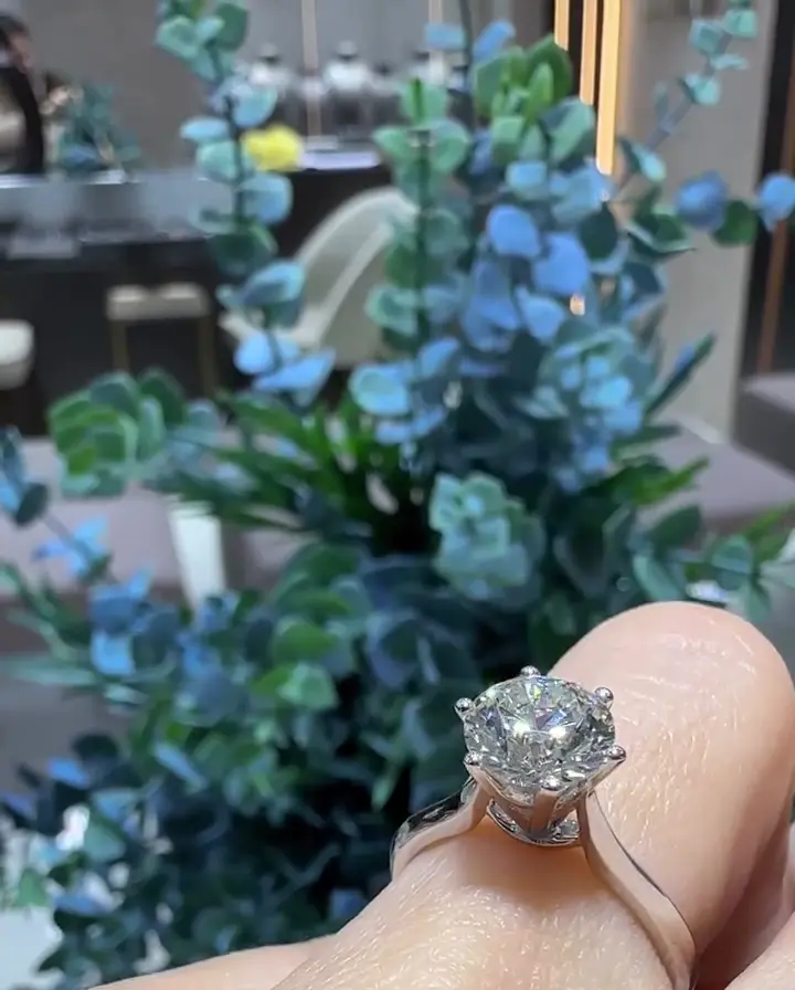 1.90 ct Tektaş Pırlanta Yüzük, görsel 2