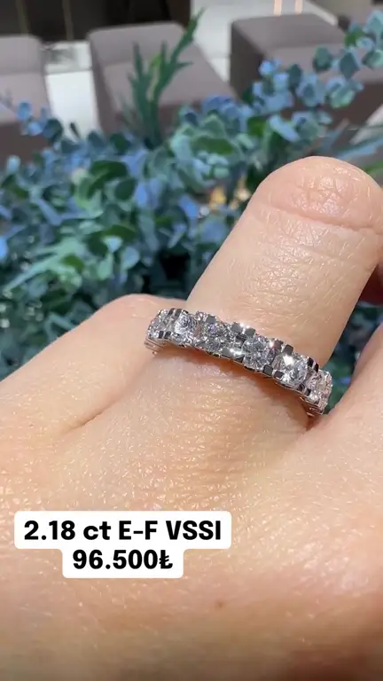 2.18 ct Tamtur Pırlanta Yüzük videosundan kare