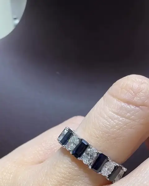 3.32 ct Safir ve 2.14 ct Pırlanta Yüzük